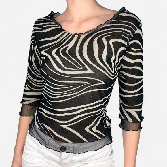 Black white zebra trippy y2k three quarter sleeve long sleeve top - Picture 1 of 8